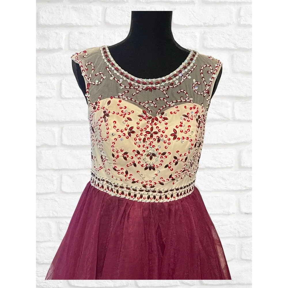 Beaded Maroon Homecoming‎ Dress EUC